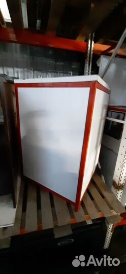 Прилавок сталь лдсп бело красный 60/60/90 угол