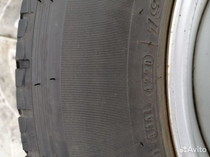 Nexen CP 321 195/75 R16C 107C