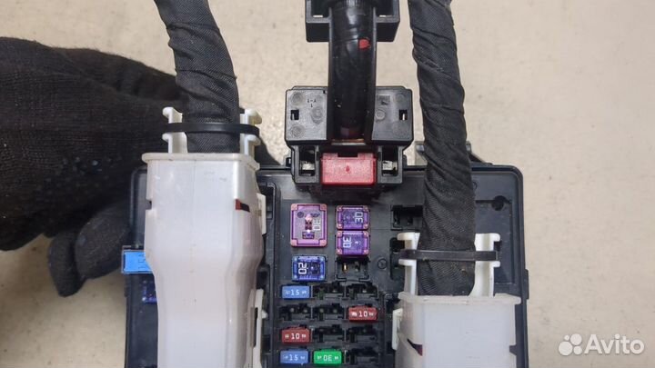 Блок предохранителей Chevrolet Blazer, 2019