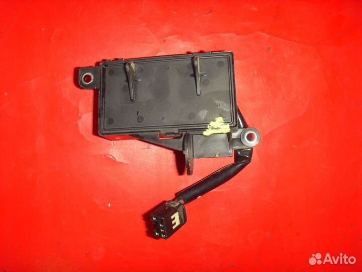 Блок управления рулевой колонкой 8922748020 Lexus