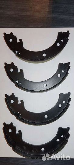Колодки стояночного тормоза Трейлблейзер 2