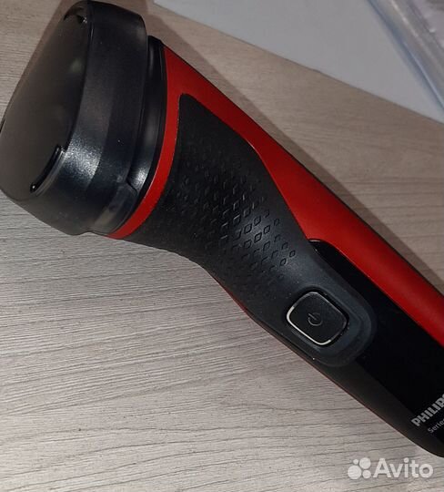 Электробритва Philips series 1000 S1333/41