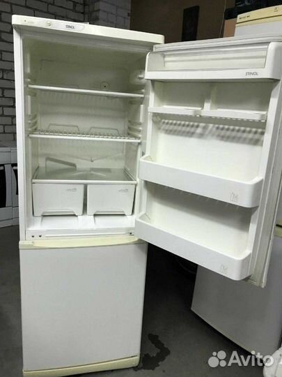 Холодильник Stinol. No Frost