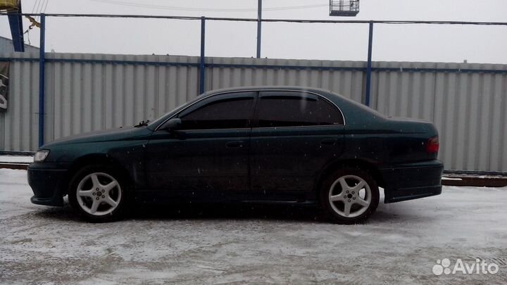 Toyota Corona 190 комплект обвеса вкруг