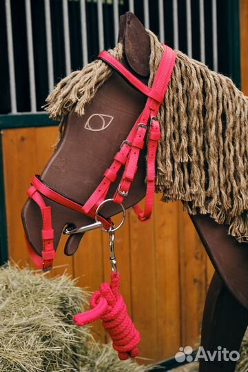 Фигура для улицы: Лошадка