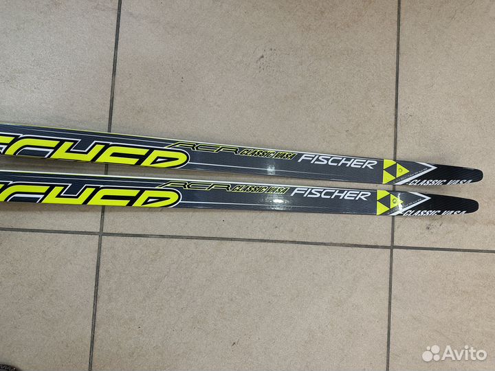 Беговые лыжи fischer