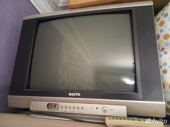 Телевизор б/у Sanyo