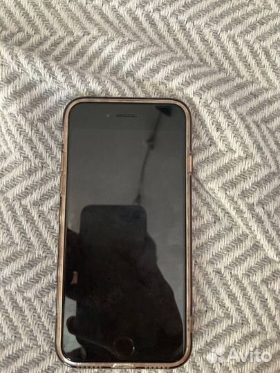 iPhone SE (2020), 128 ГБ