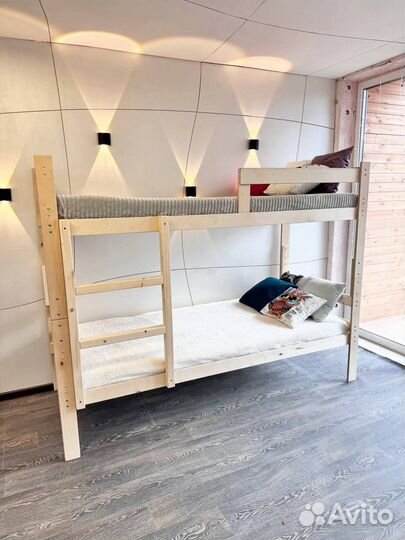 Двухъярусная кровать новая