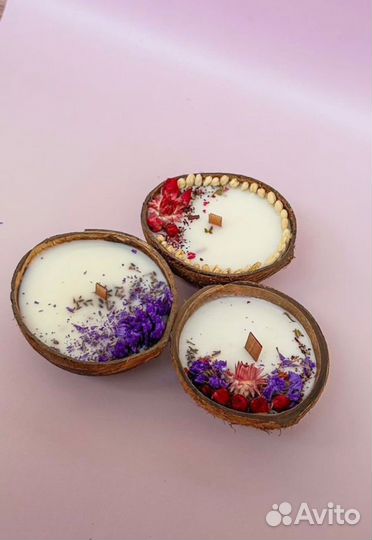 Свеча в кокосе