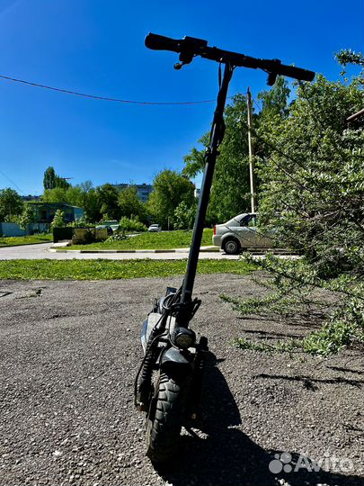 Электросамокат hiper model b2