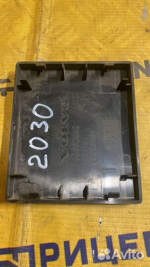 Крышка передней консоли Volvo FH 4