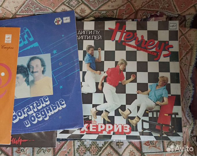 Виниловые пластинки времён СССР