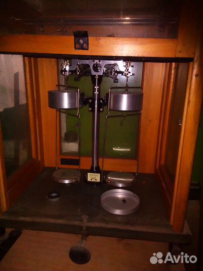 Весы аналитические