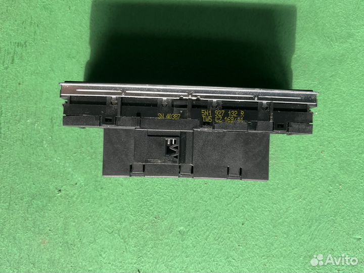 Блок кнопок VW Tiguan Тигуан 1 рест