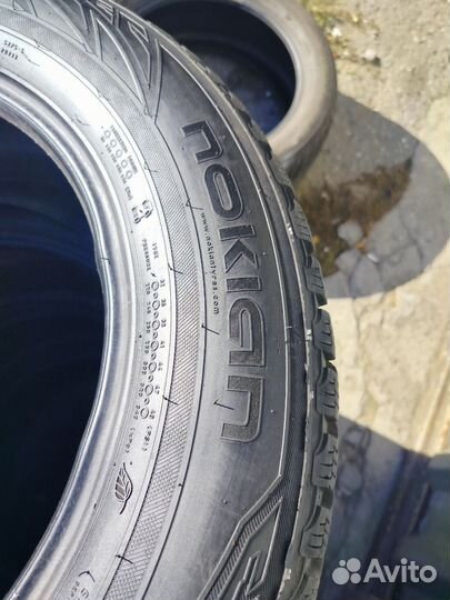 Nokian Tyres WR SUV 3 235/60 R17 106H