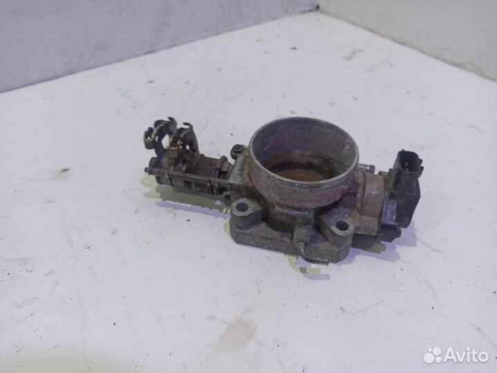 Дроссельная заслонка