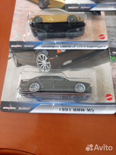 Hot wheels машинки