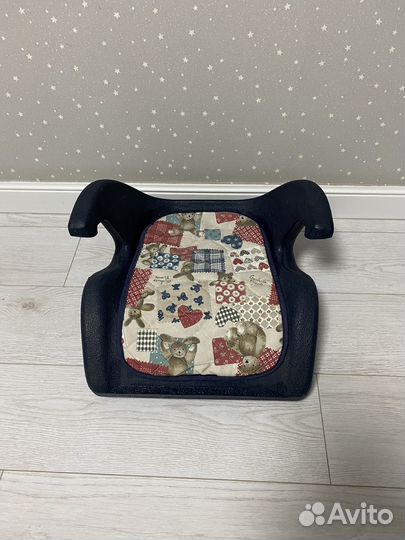 Автокресло бустер