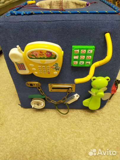 Развивающие игрушки (мягкий бизиборд)