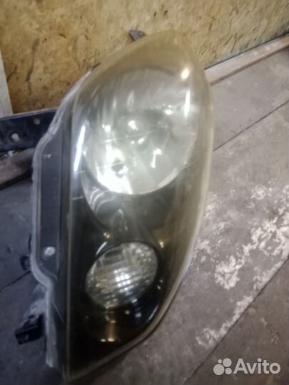 Фара mitsubishi dingo