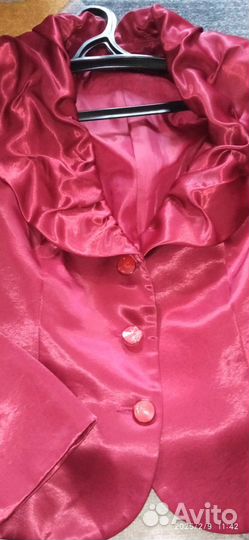 Костюм юбочный