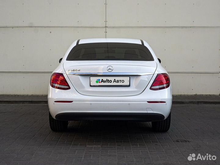 Mercedes-Benz E-класс 2.0 AT, 2019, 297 942 км