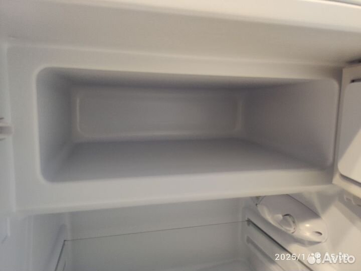 Ретро холодильник Hansa черный мини