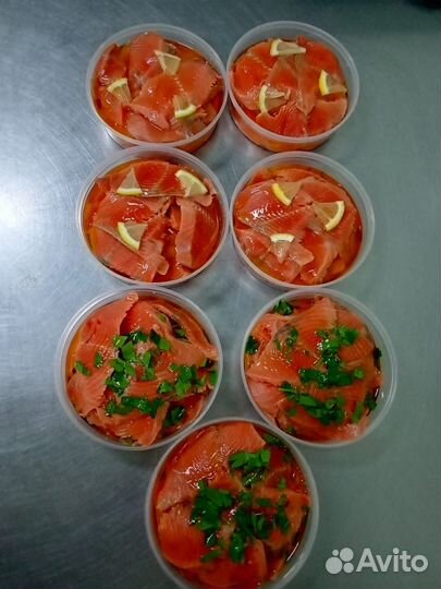 Копченая и вяленая рыба/Салаты/ Присервы