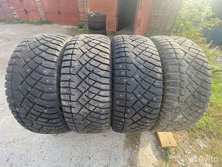 Nitto Therma Spike 285/60 R18 120T