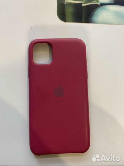 Чехол на iPhone 11