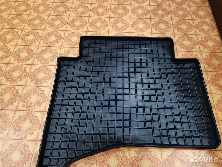 Коврики на туарег 1 рестайлинг