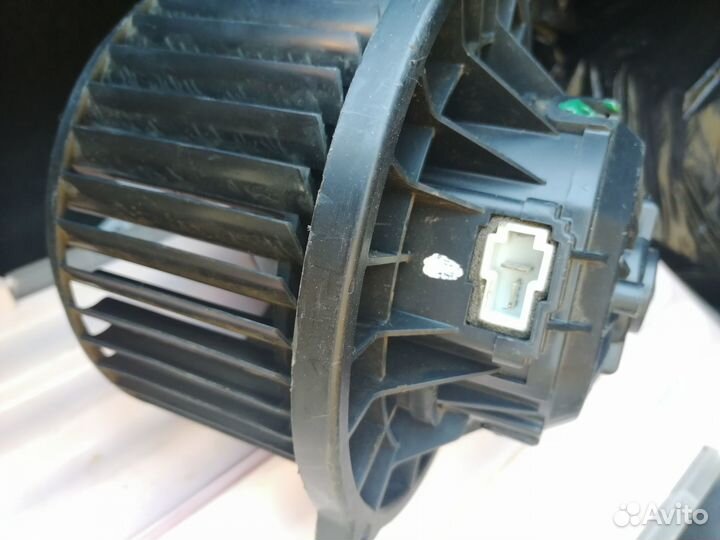 Hyundai Solaris Kia Rio мотор печки