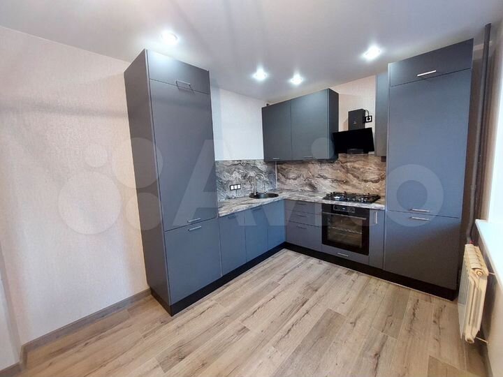 3-к. квартира, 77 м², 5/9 эт.