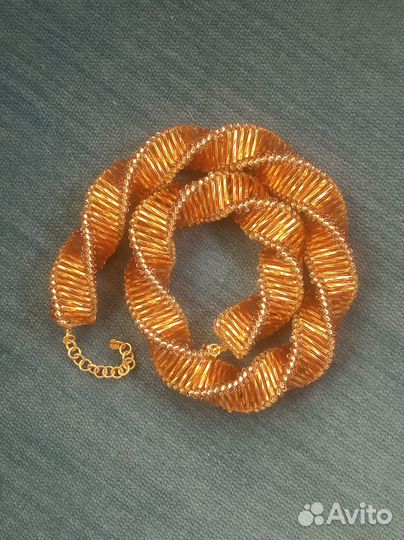 Украшения из бисера