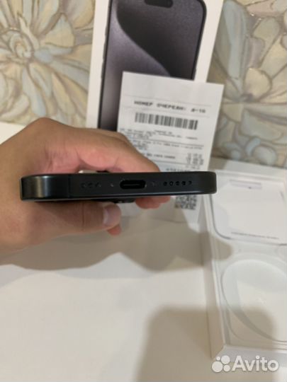 iPhone 15 Pro, 128 ГБ