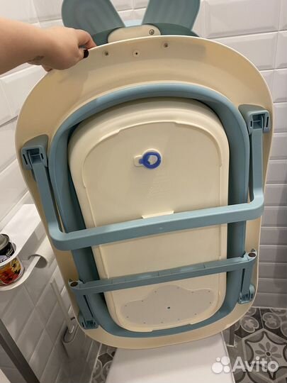 Ванночка для купания новорожденного