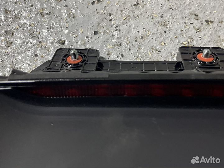 Фонарь стоп сигнал задний kia k5