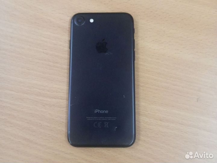 iPhone 7, 32 ГБ