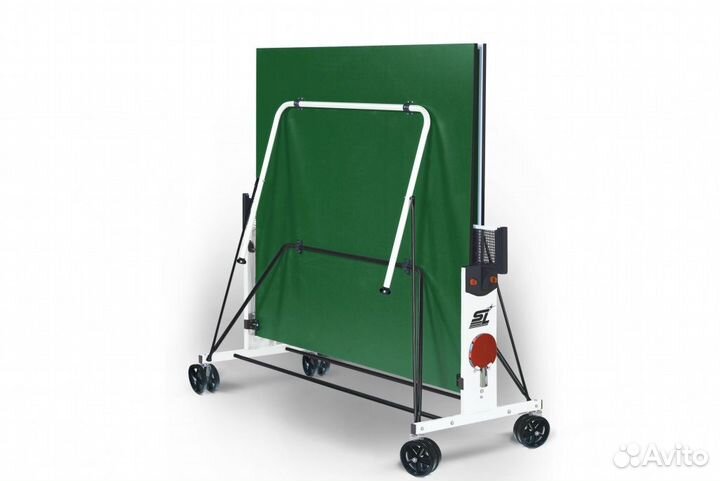 Теннисный стол