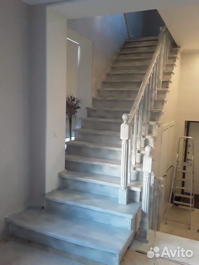 Изготовление и монтаж деревянных лестниц