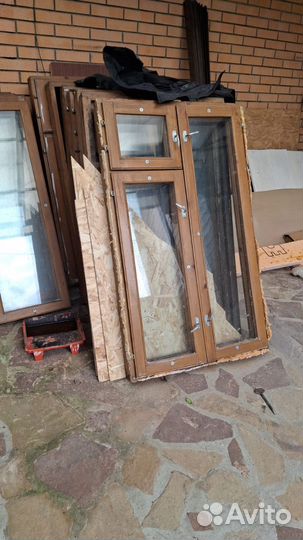 Деревянные окна с рамами б/у
