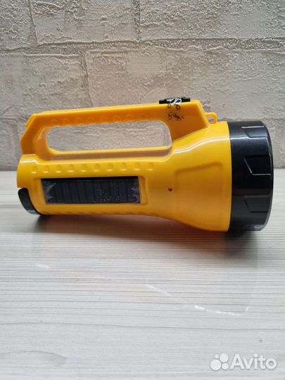 Фонарик ручной