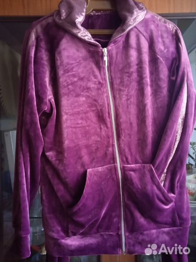 Спортивный костюм женский 48 новый