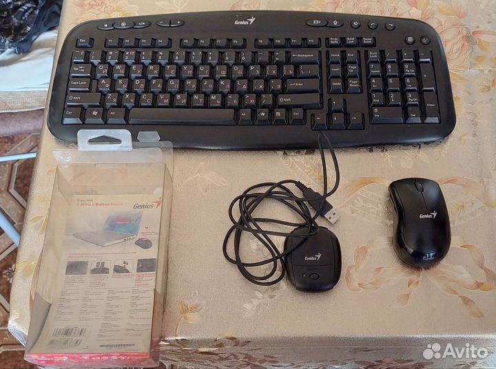 Беспроводная клавиатура и мышь