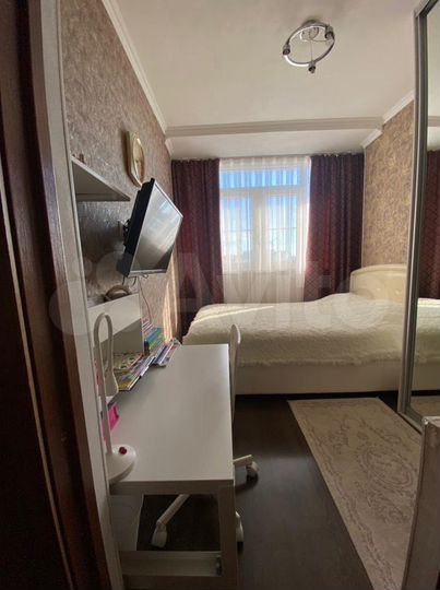 2-к. квартира, 50 м², 3/9 эт.