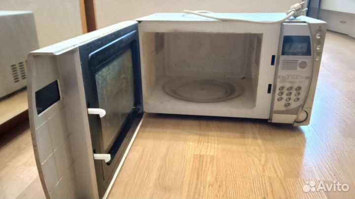 Продам микроволновку б/у