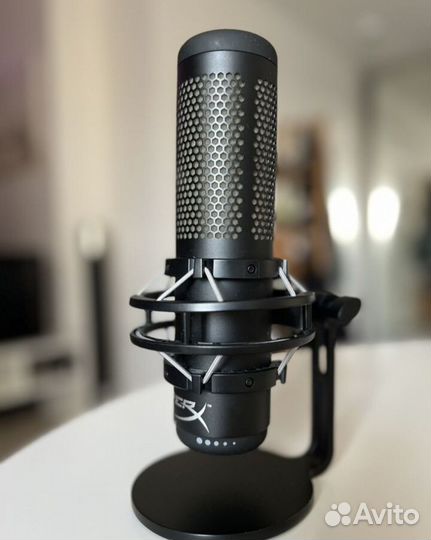 Микрофон HyperX QuadCast S