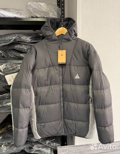 Пуховик двухсторонний Nike ACG Primaloft