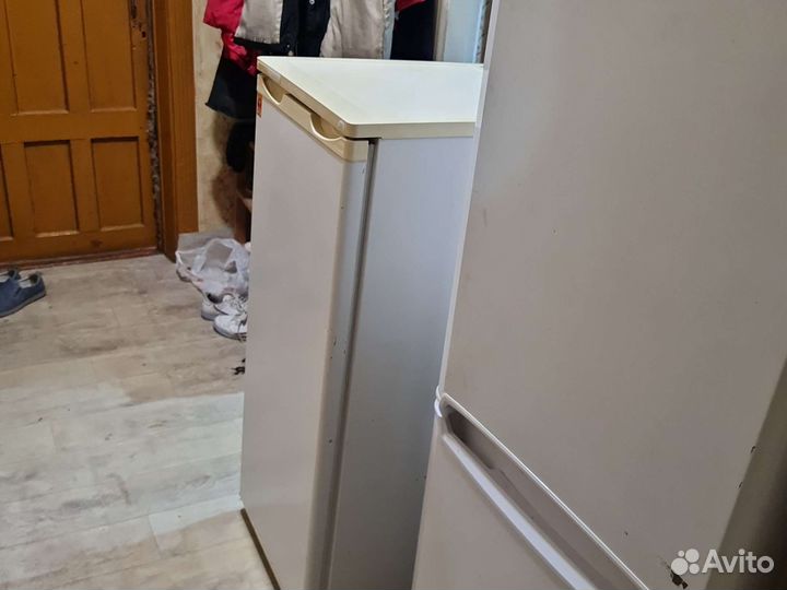 Минихолодильник